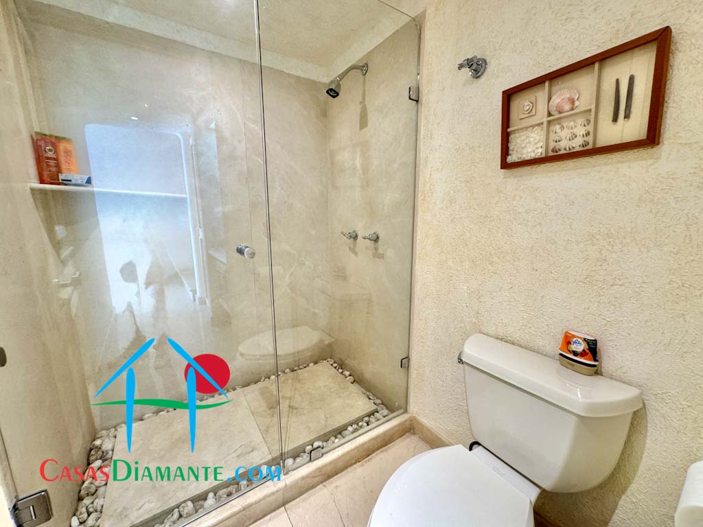 Brisas Diamante Villa 100 - Baño completo 3
